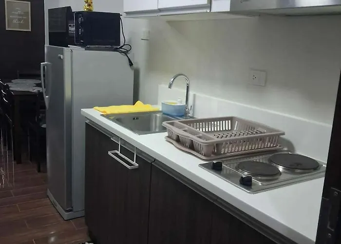 Apartment Makati At Air Residences By Honey Manila